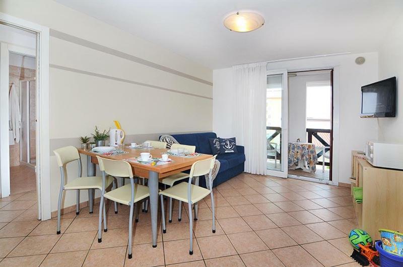 Corallo Aparthotel *